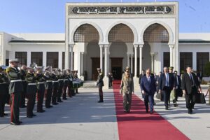 ميلوني تغادر الجزائر بعد زيارة عمل و صداقة